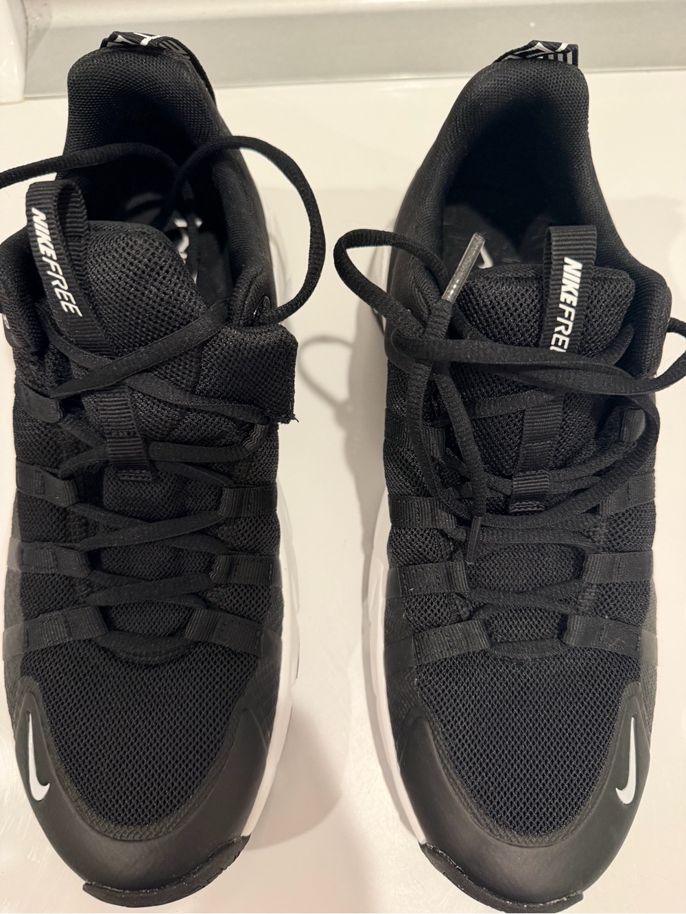 Nike Free Black and White Men's Athletic Sneakers